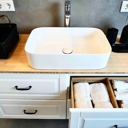 Luxurioeses Haus Im Trendviertel Lägenhet