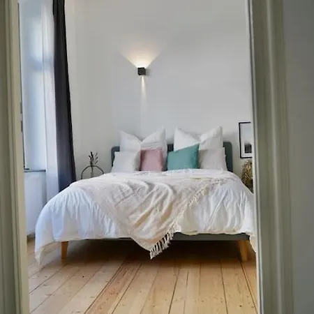 Lägenhet Luxurioeses Haus Im Trendviertel Wuppertal