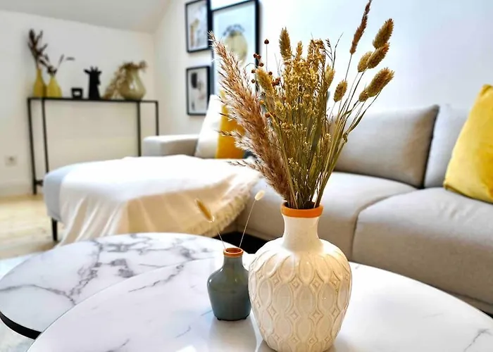Appartement Luxurioeses Haus Im Trendviertel